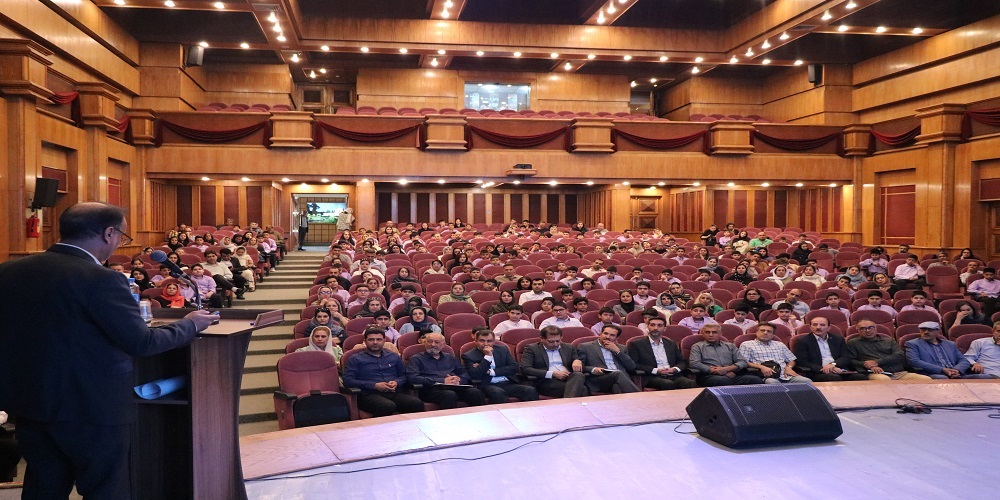 معارفه و آشنایی دانش آموزان پا
