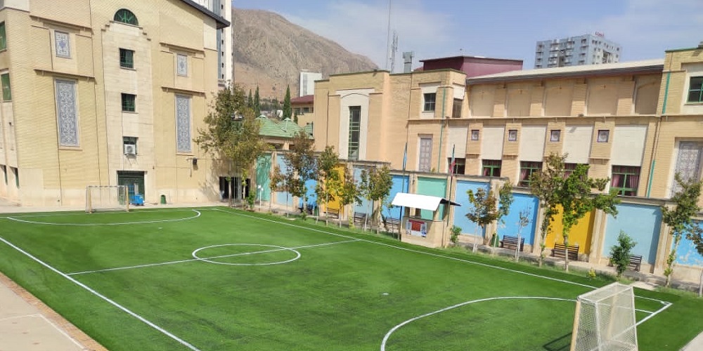 افتتاح زمین چمن دوره دوم دبیرستان احسان